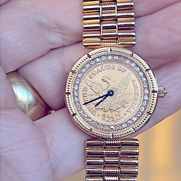 Corum 18k and 22k diamond Gold Women\'s Watch main image 8